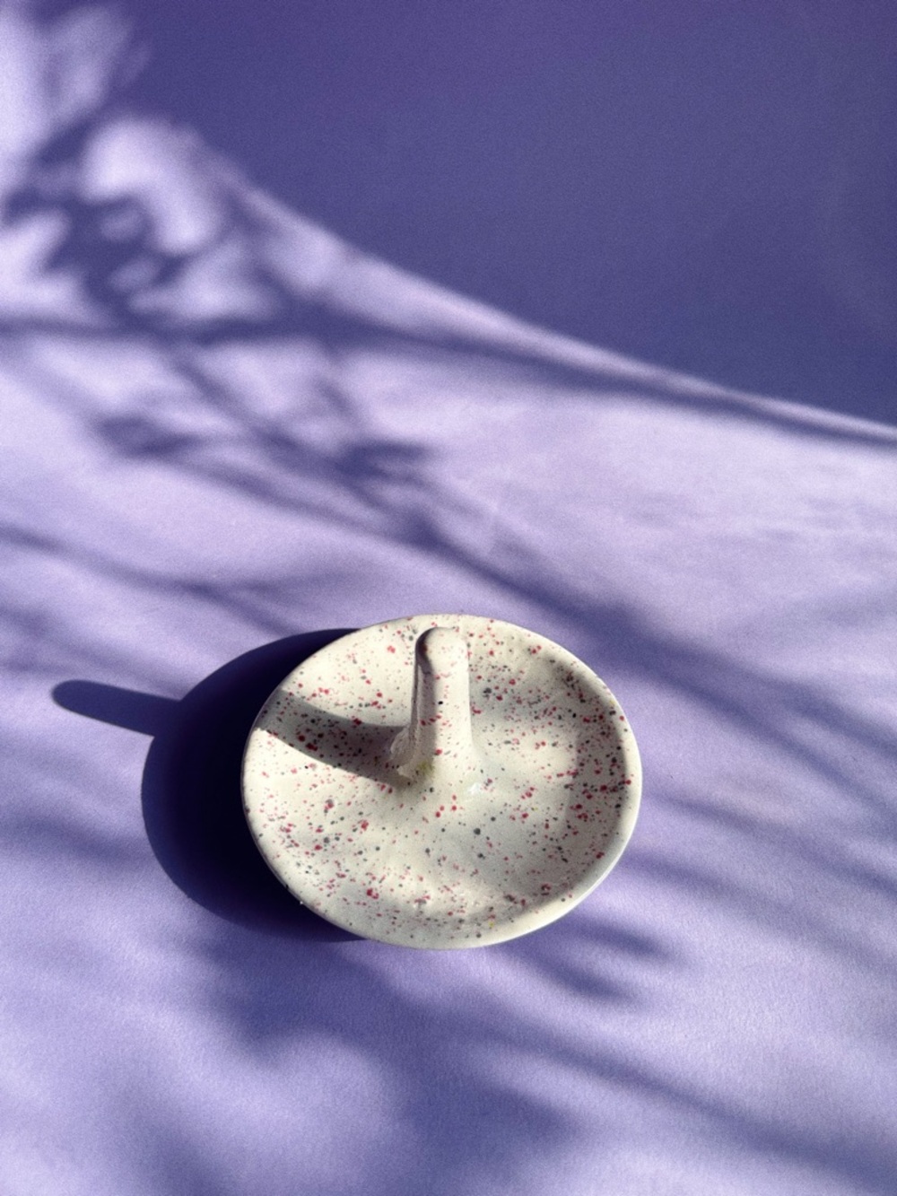 Speckled Ceramic Ring Dish - White with Pink Speckles
